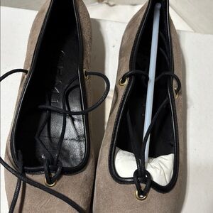 M. Gemi Beige Suede Lace-Up Footwear. Made in Italy. NWOT